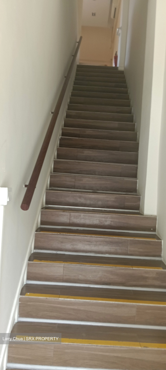 Jalan Besar (D8), Retail #524958471